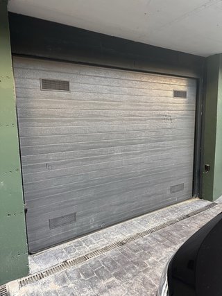 Puerta de Garaje Seccional nueva
