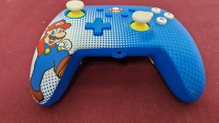 Mando PowerA Super Mario para Nintendo Switch
