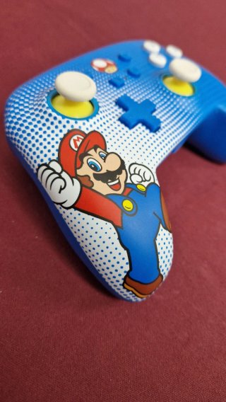 Mando PowerA Super Mario para Nintendo Switch