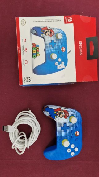 Mando PowerA Super Mario para Nintendo Switch