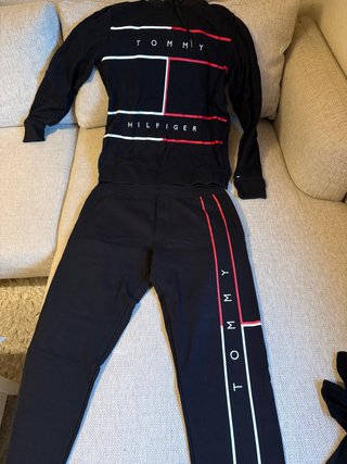 Conjunto chandal Tommy Hilfiger Negro