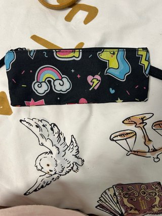 Estuche escolar unicornio y arcoíris