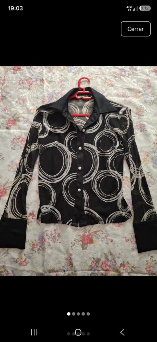Blusa de fiesta estampada