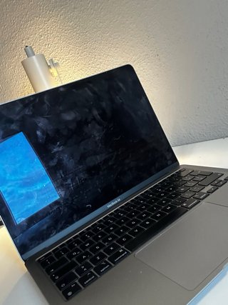 MacBook Air 8GB