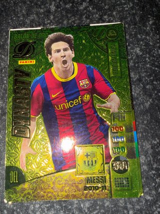 Cromo Messi Balón de Oro Panini Dynasty
