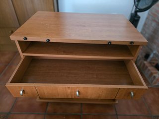 Mueble TV madera con ruedas
