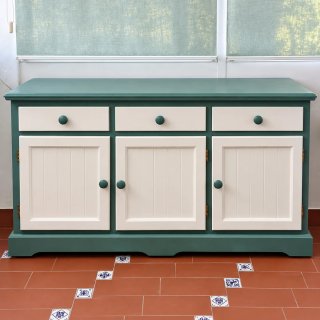Mueble de Madera Verde y Beige