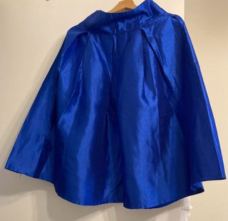 Falda de fiesta azul