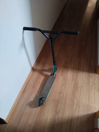 Patinete Freestyle Kesser Negro y Arcoíris