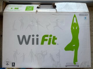 Nintendo Wii Fit Balance Board con caja