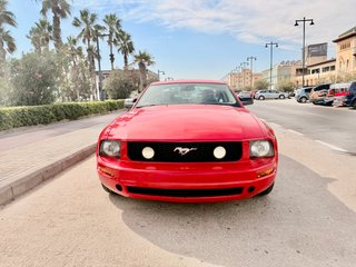 FORD MUSTANG 4000v6 del 2008 rojo