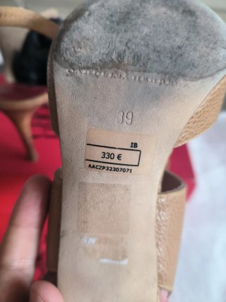 Sandalias piel CH Carolina Herrera T.39