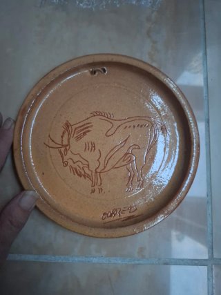 Plato de cerámica artesanal Correas