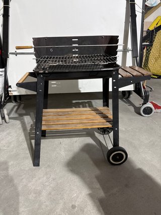 Barbacoa con ruedas