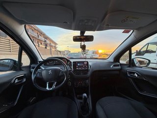 SE VENDE PEUGEOT 208 – AÑO 2017 Motor gasolin
