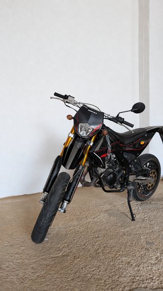 Rieju MRT 50 PRO 2022 Supermotard Negra/Roja