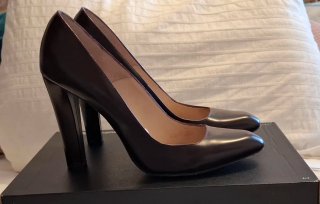 Zapatos de tacón marrones