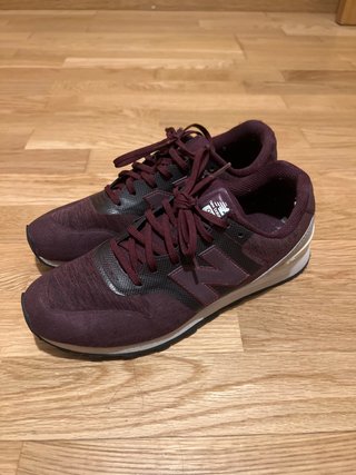 Zapatillas New Balance 996 Morado/Beige