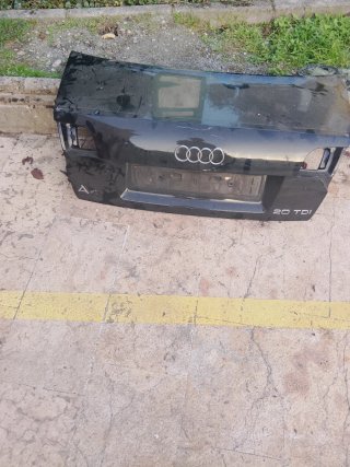 Vendo capó y reador del turbo del Audi.