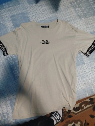 Camiseta Inside beige con logo