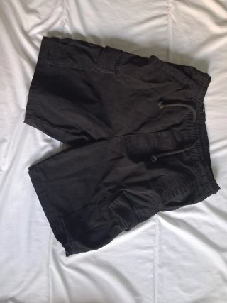 Pantalón corto Zara negro