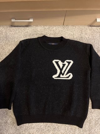 Jersey Louis Vuitton Negro Logo LV