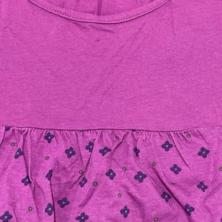 Camiseta sin mangas morada con flores, talla 42-44
