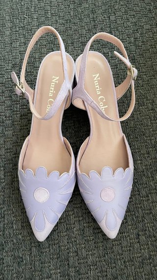 Zapatos piel Nuria Cobo lila