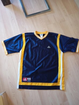 Camiseta Adidas Vintage Azul y Amarilla