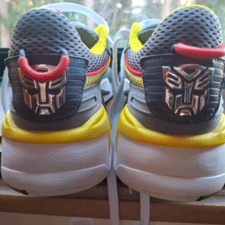 Ténis PUMA x Transformers RS-X