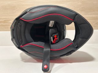 Casco Moto HJC F70 Talla M. Casi nuevo