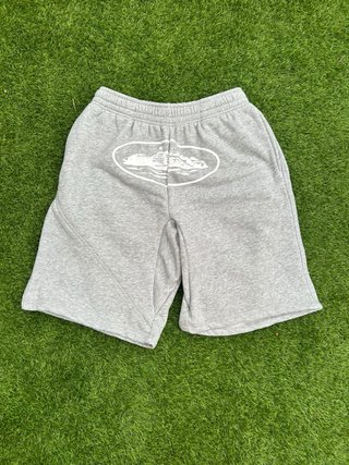Pantalón corto Corteiz gris