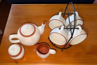 Set de té de cerámica