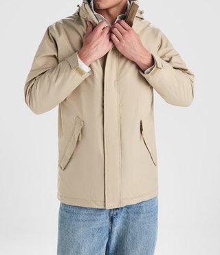 Parka Acolchada con Capucha