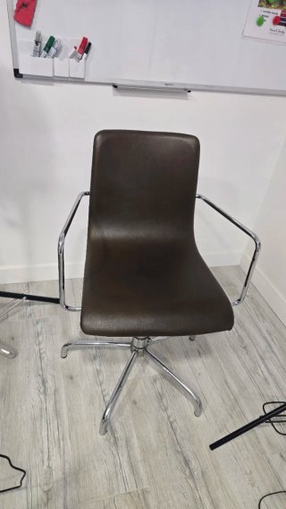 Sillónes peluquería Wellonda