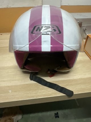 Casco de moto NZI