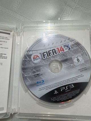 PS3 FIFA 14 y FIFA 15 + 2 mandos