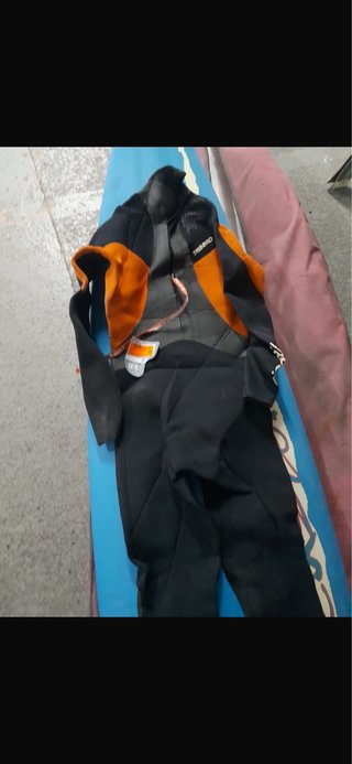 Traje de neopreno tribord