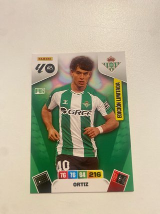 4 Ediciones Limitadas Panini Adrenalyn XL 2025/26