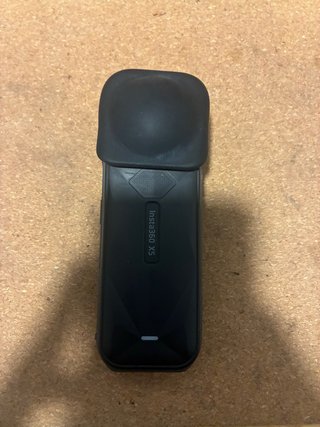Insta360 X5 + Dive Case Pro.