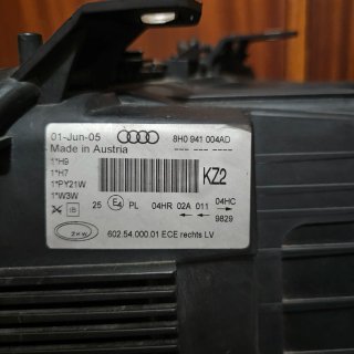 Faróis Halogéneo Audi A4 8H (Versão Inglesa)