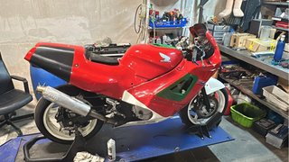 Honda CBR 600 (1989) mas recambios