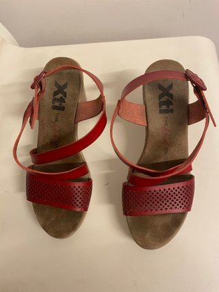 Sandalias de tacón Xti rojas talla 39