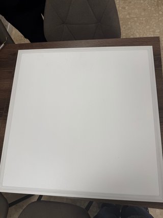 Panel LED 80W Luz Fría. Tengo 12 paneles