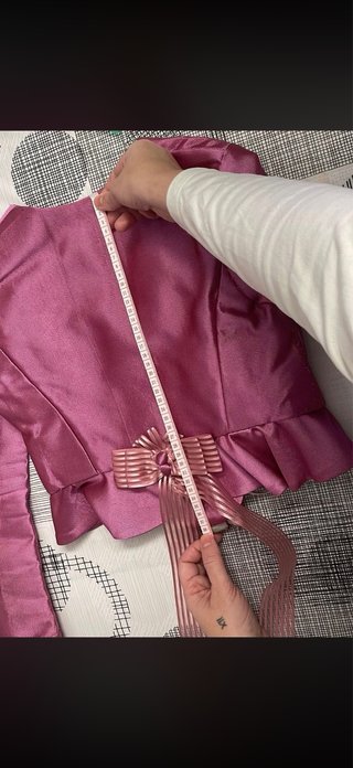 Corpiño fallera fucsia con encaje