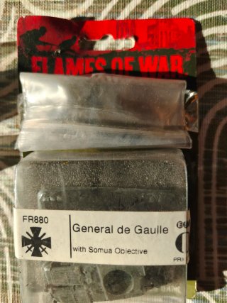 Miniatura Flames of War General de Gaulle