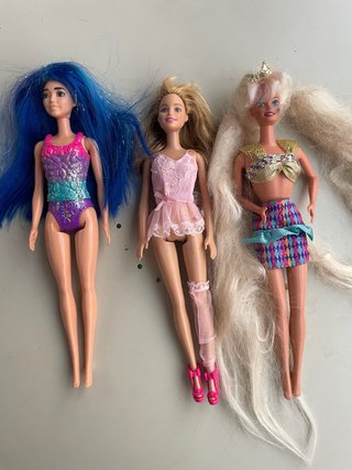 Muñecas barbie, precio en la descripción