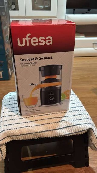 Exprimidor UFESA Squeeze & Go USB-C Negro