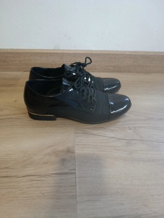Zapatos Planos de Charol Negros