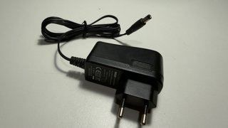 Alimentatore 12V 1A MOSO
